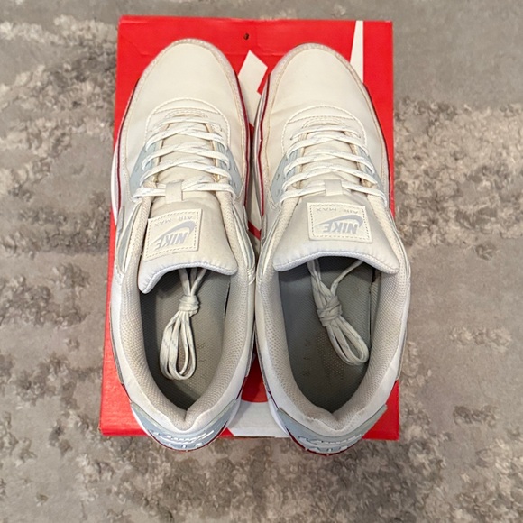 Nike Air Max 90 DYI - Picture 4 of 8